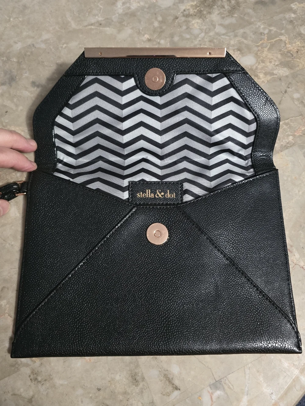 Stella & Dot Avalon Black Envelope Clutch Wristlet w/ Rose Gold Metal Accent